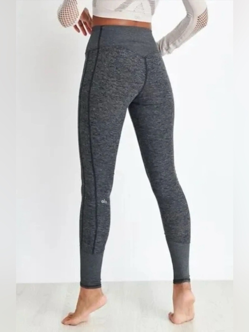 Alo High-Waist Alosoft Lounge Legging in Dark Heathered Gray Size S